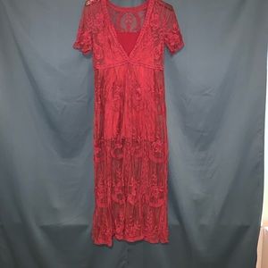 Lace Maxi Dress!